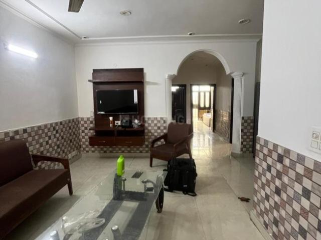 3 BHK Apartment in Sector 61 for rent Gurgaon. The reference number is 20178175