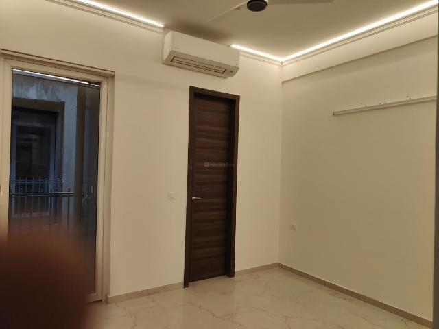 3 BHK Apartment in Sector 61 for rent Gurgaon. The reference number is 20299940