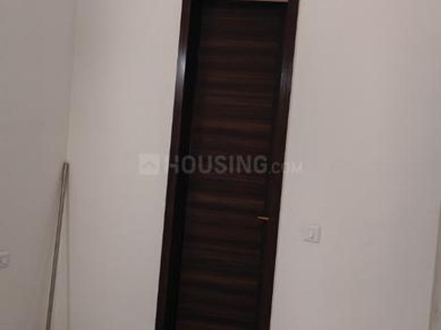 3 BHK Apartment in Sector 61 for rent Gurgaon. The reference number is 20300016