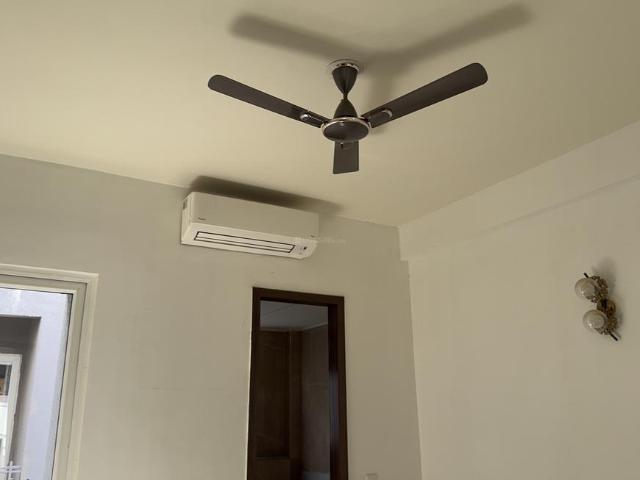 3 BHK Apartment in Sector 61 for rent Gurgaon. The reference number is 20307924