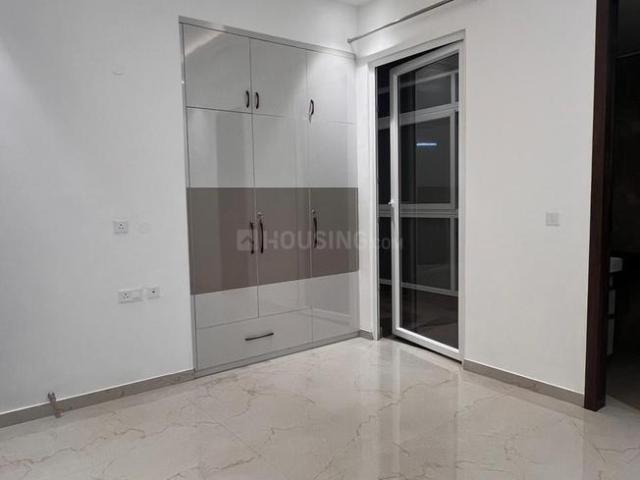 3 BHK Apartment in Sector 61 for resale Gurgaon. The reference number is 19649059