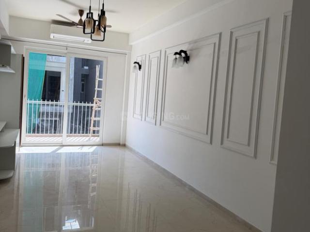 3 BHK Apartment in Sector 61 for resale Gurgaon. The reference number is 19556080