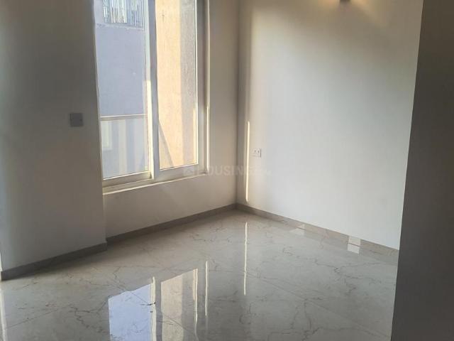 3 BHK Apartment in Sector 61 for resale Gurgaon. The reference number is 20051746