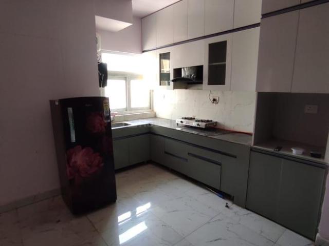 3 BHK Apartment in Sector 62 for rent Gurgaon. The reference number is 20292899