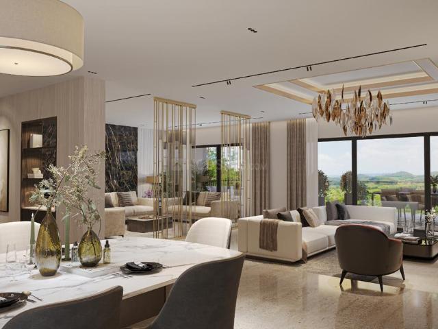 3 BHK Apartment in Sector 62 for resale Gurgaon. The reference number is 20070719