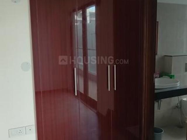 3 BHK Apartment in Sector 63 for rent Gurgaon. The reference number is 20211846
