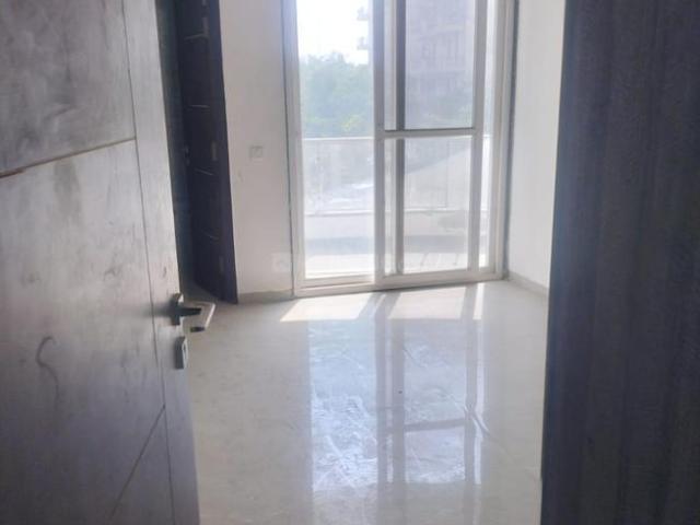 3 BHK Apartment in Sector 63 for resale Faridabad. The reference number is 20636372