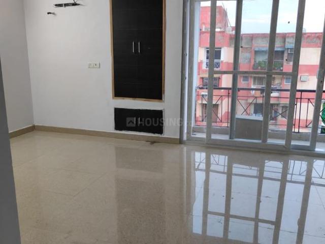 3 BHK Apartment in Sector 6 Dwarka for rent New Delhi. The reference number is 18776832