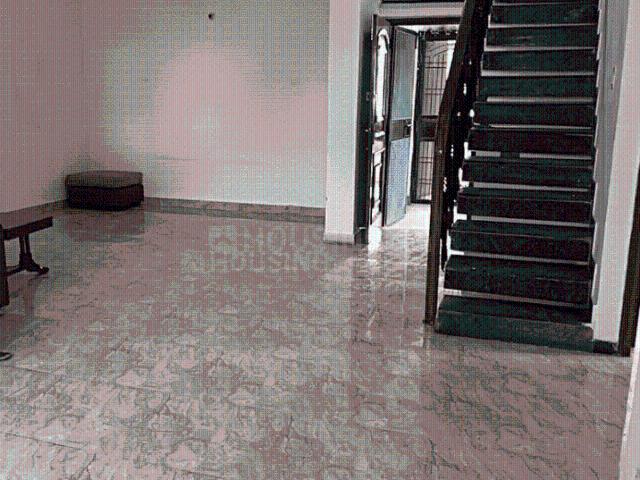 3 BHK Apartment in Sector 6 Dwarka for rent New Delhi. The reference number is 19282098