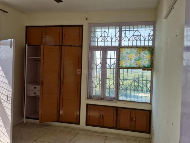 3 BHK Apartment in Sector 6 Dwarka for rent New Delhi. The reference number is 19523119