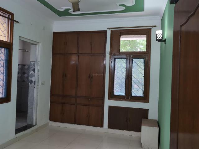 3 BHK Apartment in Sector 6 Dwarka for rent New Delhi. The reference number is 19861525