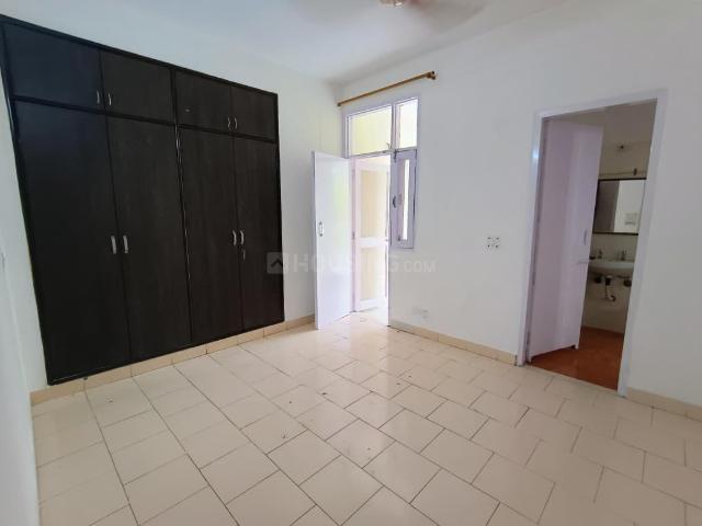 3 BHK Apartment in Sector 6 Dwarka for rent New Delhi. The reference number is 19992943