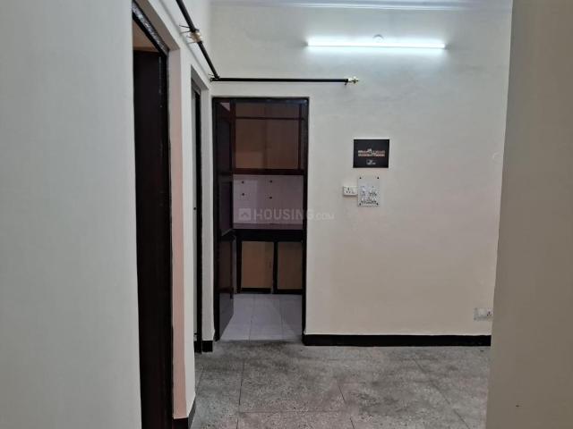 3 BHK Apartment in Sector 6 Dwarka for rent New Delhi. The reference number is 20089617