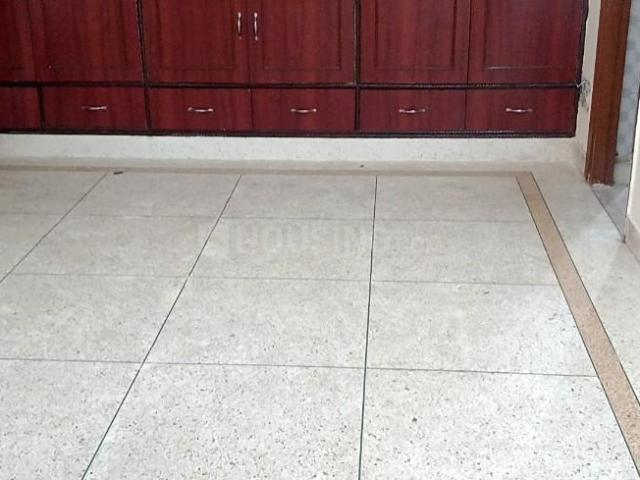 3 BHK Apartment in Sector 6 Dwarka for rent New Delhi. The reference number is 20112688