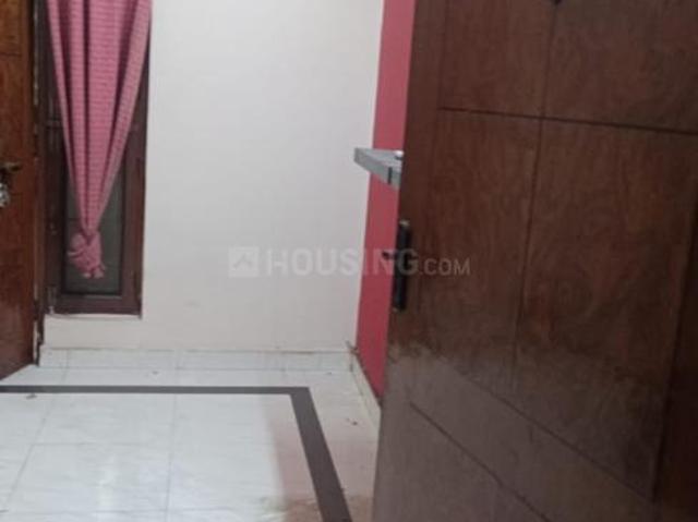 3 BHK Apartment in Sector 6 Dwarka for rent New Delhi. The reference number is 20397080