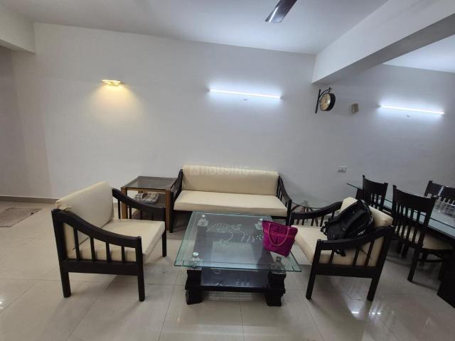 3 BHK Apartment in Sector 6 Dwarka for rent New Delhi. The reference number is 20530688