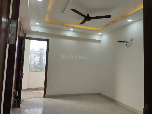 3 BHK Apartment in Sector 6 Dwarka for resale New Delhi. The reference number is 14689110