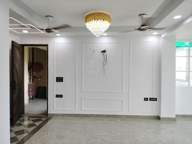 3 BHK Apartment in Sector 6 Dwarka for resale New Delhi. The reference number is 14816158