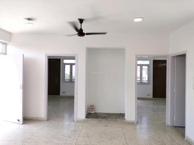 3 BHK Apartment in Sector 6 Dwarka for resale New Delhi. The reference number is 19781157