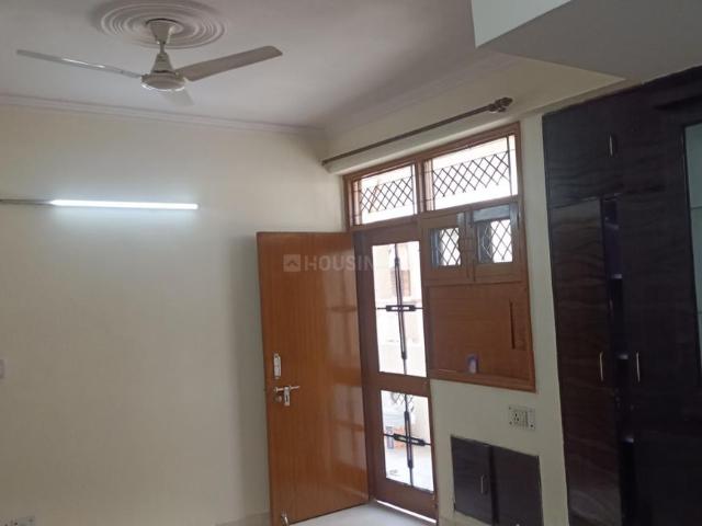 3 BHK Apartment in Sector 6 Dwarka for resale New Delhi. The reference number is 19843124