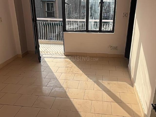 3 BHK Apartment in Sector 6 Dwarka for resale New Delhi. The reference number is 20114942