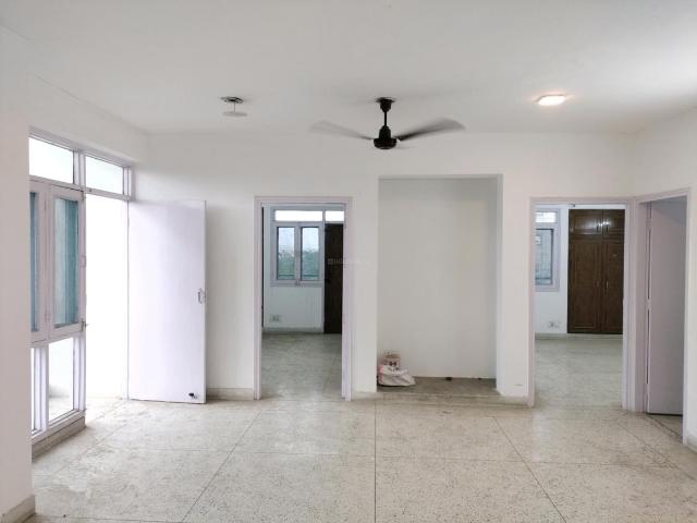3 BHK Apartment in Sector 6 Dwarka for resale New Delhi. The reference number is 20249530