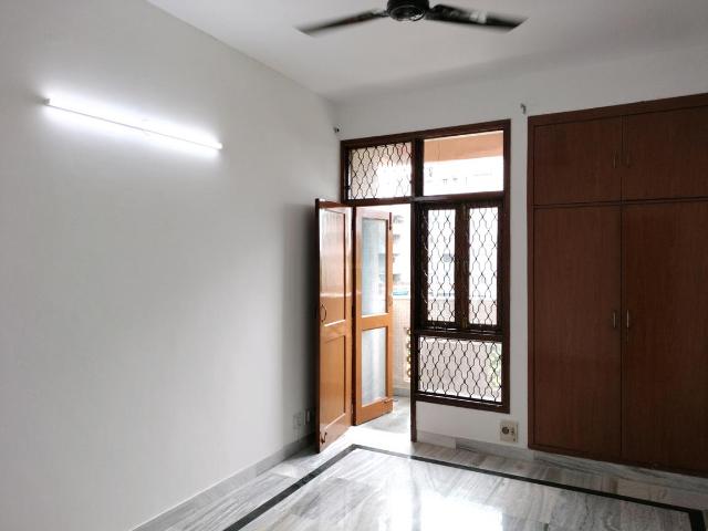3 BHK Apartment in Sector 6 Dwarka for resale New Delhi. The reference number is 20776770