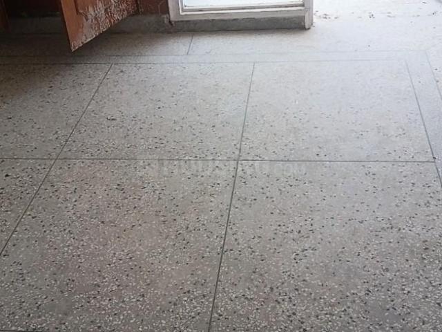 3 BHK Apartment in Sector 6 Dwarka for resale New Delhi. The reference number is 20970278