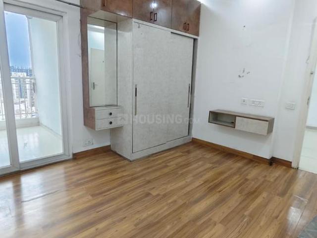 3 BHK Apartment in Sector 74 for rent Noida. The reference number is 20648545