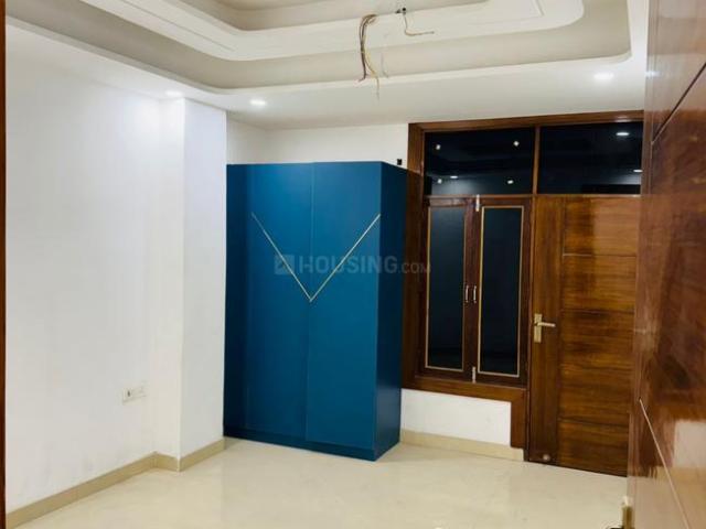 3 BHK Apartment in Sector 74 for resale Noida. The reference number is 17338113