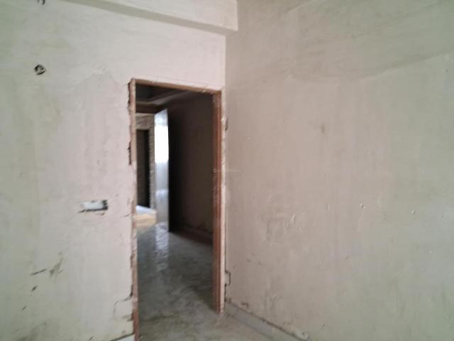3 BHK Apartment in Sector 74 for resale Noida. The reference number is 19740156