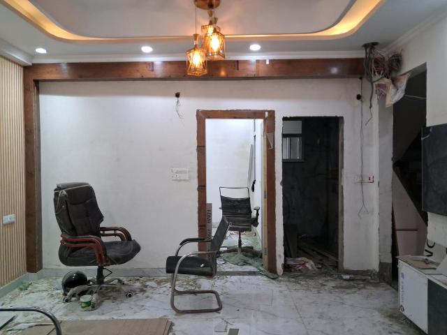 3 BHK Apartment in Sector 74 for resale Noida. The reference number is 20515479