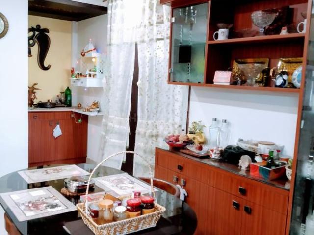 3 BHK Apartment in Sector 74 for resale Noida. The reference number is 20622208