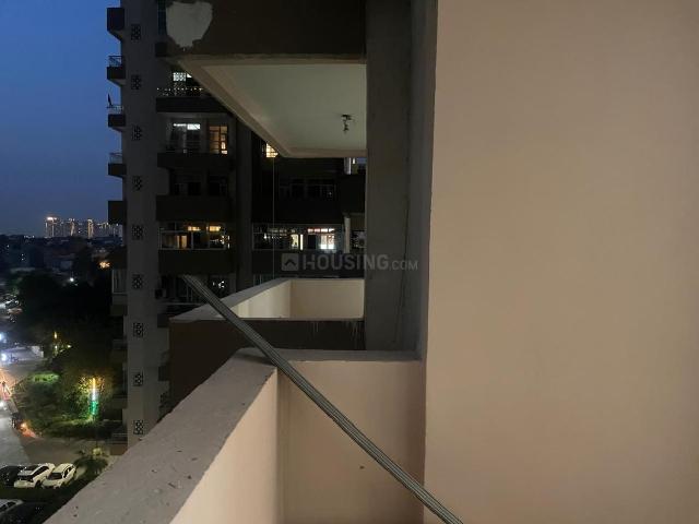 3 BHK Apartment in Sector 74 for resale Noida. The reference number is 20157208