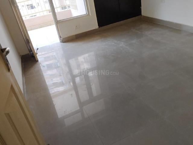 3 BHK Apartment in Sector 74 for resale Noida. The reference number is 20184835