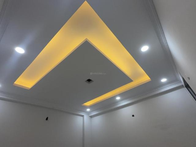 3 BHK Apartment in Sector 74 for resale Noida. The reference number is 20361339