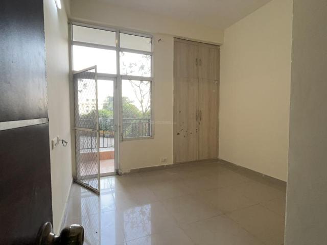 3 BHK Apartment in Sector 75 for rent Noida. The reference number is 20283904