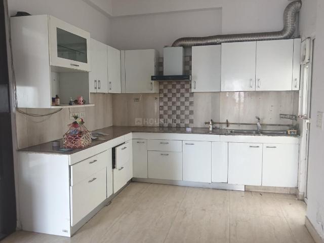 3 BHK Apartment in Sector 75 for rent Noida. The reference number is 20580923