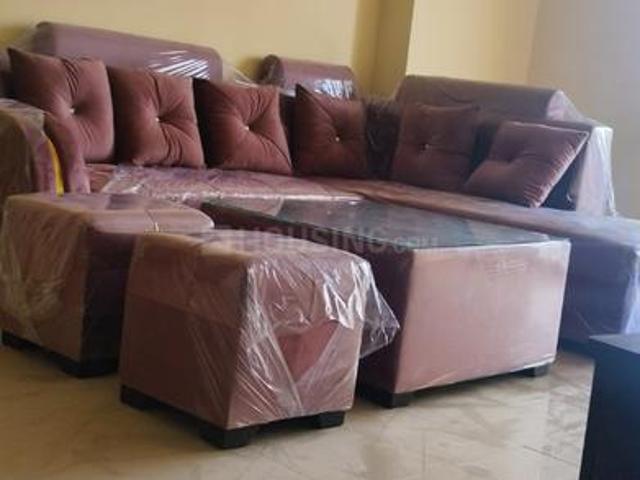 3 BHK Apartment in Sector 75 for rent Noida. The reference number is 20660057