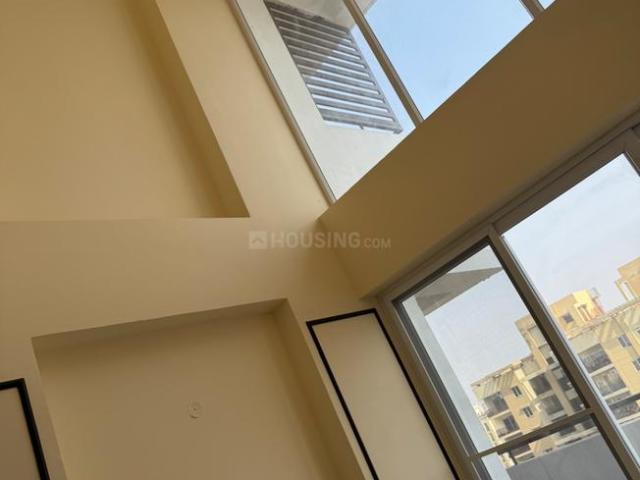 3 BHK Apartment in Sector 75 for resale Noida. The reference number is 17930135