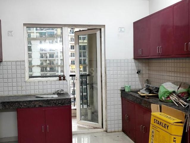 3 BHK Apartment in Sector 75 for resale Noida. The reference number is 18639461