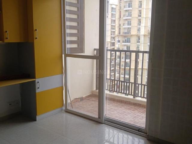3 BHK Apartment in Sector 75 for resale Noida. The reference number is 19311607