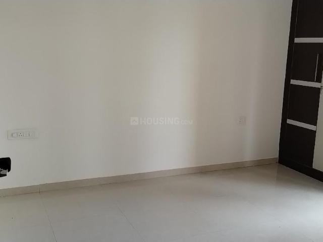 3 BHK Apartment in Sector 75 for resale Noida. The reference number is 20552598