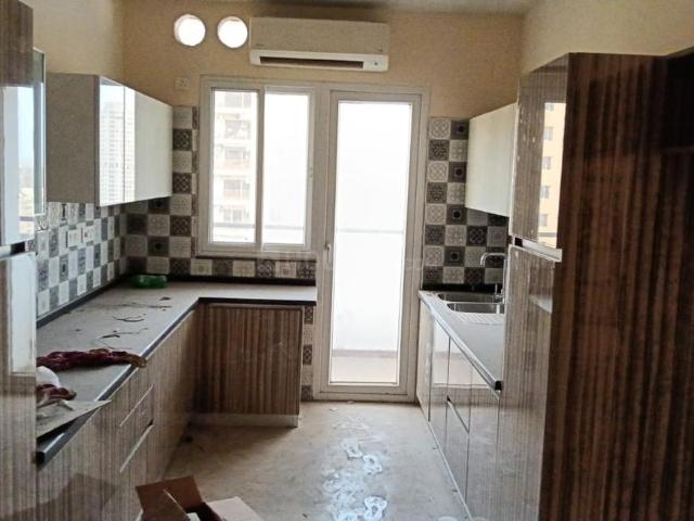 3 BHK Apartment in Sector 75 for resale Noida. The reference number is 20584322