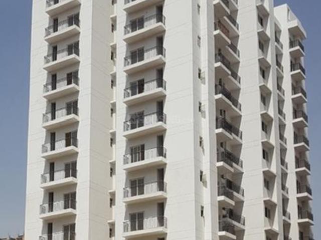3 BHK Apartment in Sector 75 for resale Noida. The reference number is 20941918