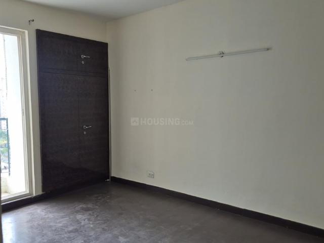 3 BHK Apartment in Sector 76 for rent Noida. The reference number is 20162731