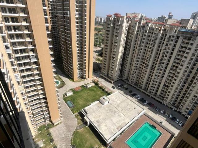 3 BHK Apartment in Sector 76 for rent Noida. The reference number is 20204553