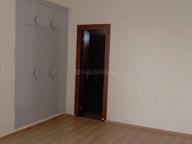 3 BHK Apartment in Sector 76 for rent Noida. The reference number is 20276810