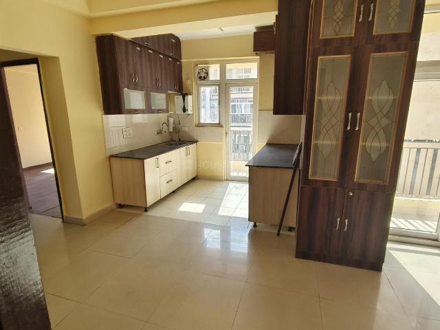3 BHK Apartment in Sector 76 for rent Noida. The reference number is 20325902