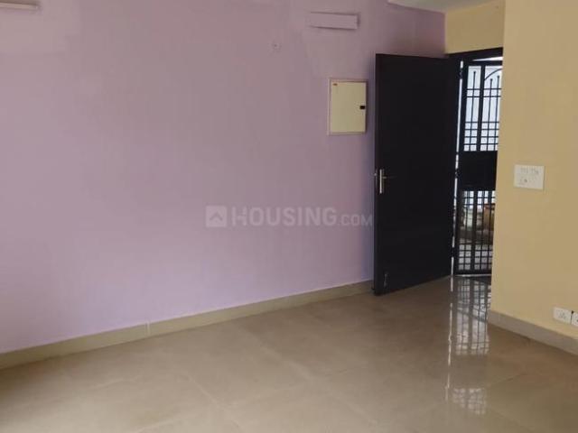3 BHK Apartment in Sector 76 for rent Noida. The reference number is 20349557